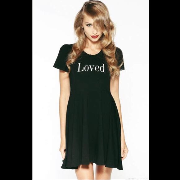 Wildfox Dresses & Skirts - WILDFOX LOVED Womens Black Short Sleeve Baby Tee Swing Dress Mini Size XS